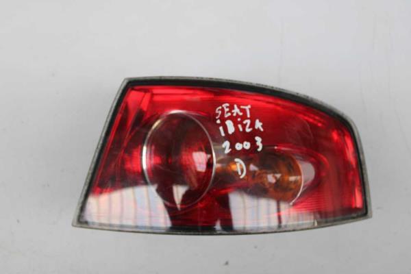 FEU ARRIERE DROITE SEAT - Vue 1